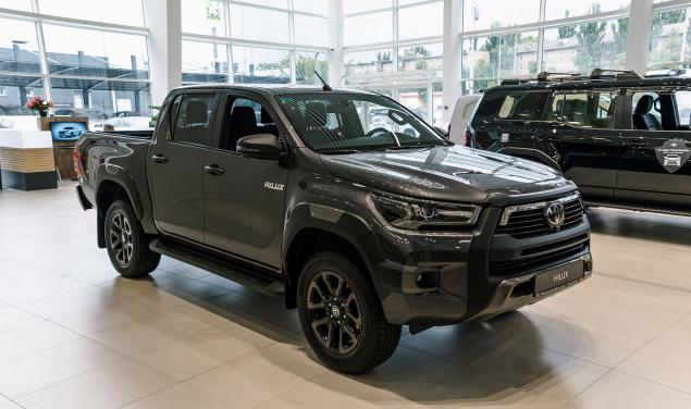 Toyota HILUX Legend Legend 204 л.с.