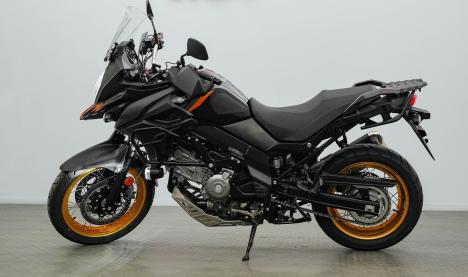 Suzuki V-Strom 650 XT Suzuki V-Strom 650 XT л.с.