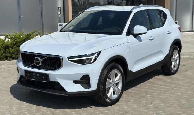 Volvo XC40 Core Core 163 К.С. + 14К.С.(ЕЛЕКТРО) к.с.