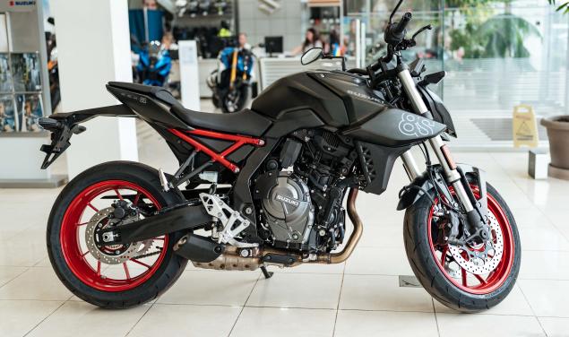 Suzuki GSX-8S SUZUKI GSX-8S SUZUKI GSX-8S 83 л.с.