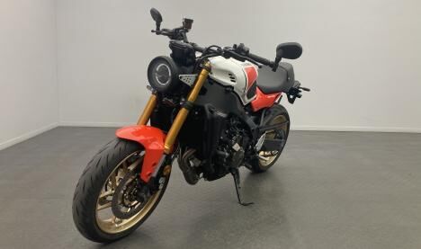 Yamaha XSR900 Yamaha XSR900  л.с.