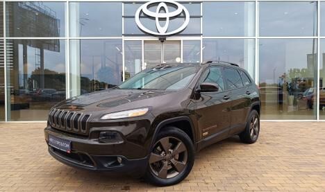 Jeep Cherokee Jeep Cherokee 182 л.с.