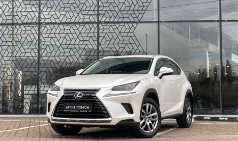 Lexus NX300h Lexus NX300h 200 л.с.