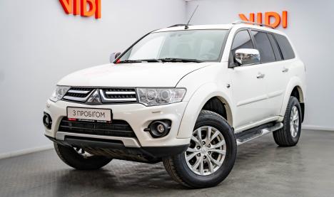 Mitsubishi Pajero Sport Mitsubishi Pajero Sport 178 к.с.