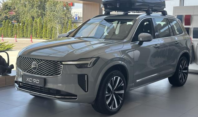 Volvo New XC90 Plus 2026 Plus 2026 250 К.С. + 14К.С.(ЕЛЕКТРО) л.с.