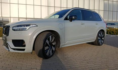 Volvo XC90 256 New Volvo XC90 256 New 453 л.с.