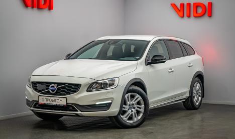 Volvo V60 Cross Country Volvo V60 Cross Country 190 л.с.