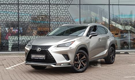 Lexus NX200 Lexus NX200 173 л.с.