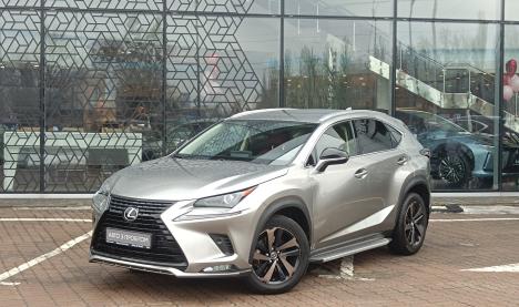 Lexus NX200 Lexus NX200 173 л.с.