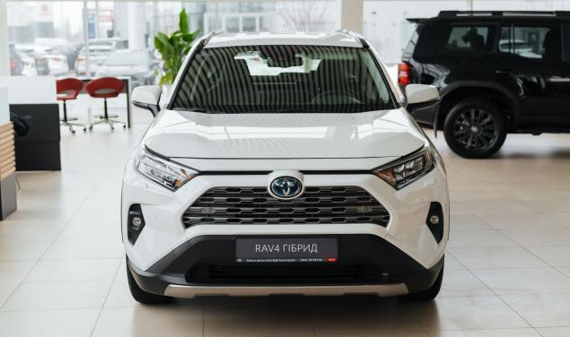Toyota RAV4 Active+ Active+ 218 л.с.