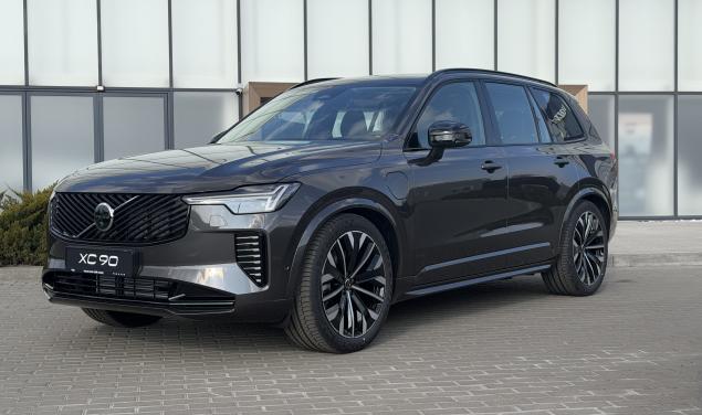Volvo New XC90 Plug-in Hybrid Ultra Dark 2026 Ultra Dark 2026 455 к.с.