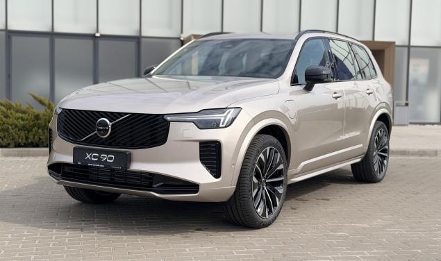 Volvo New XC90 Plug-in Hybrid Plus Dark 2026 Plus Dark 2026 455 л.с.