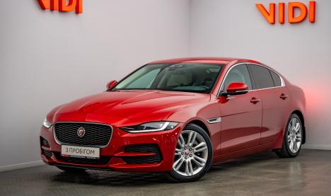 JAGUAR XE JAGUAR XE 180 л.с.