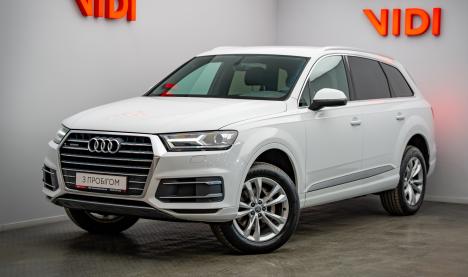 Audi Q7 Audi Q7 272 л.с.