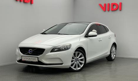 Volvo V40 Volvo V40 115 л.с.