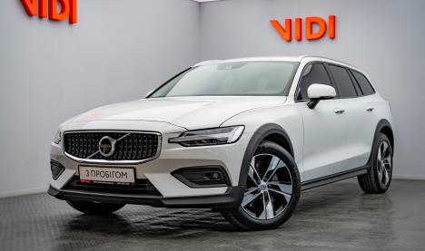 Volvo V60 Cross Country Volvo V60 Cross Country 250 к.с.