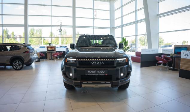 Toyota LAND CRUISER PRADO Prestige Prestige 205 к.с.