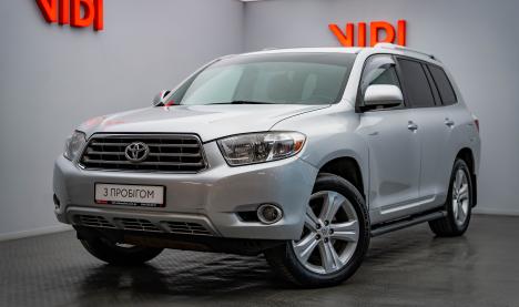 Toyota HIGHLANDER Toyota HIGHLANDER 268 л.с.