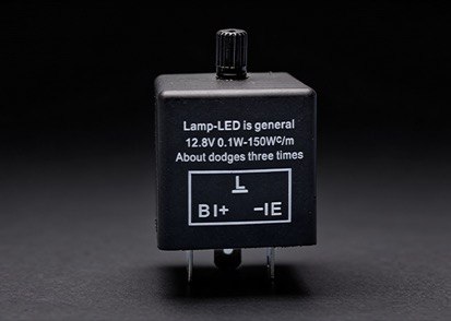 Реле поворотів на 3 контакти: схема підключення та принцип роботи