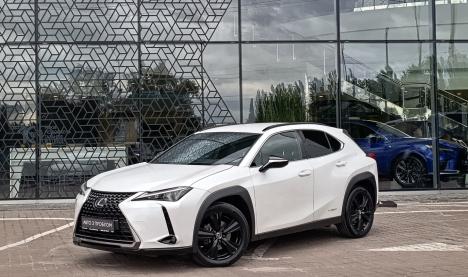 Lexus UX Lexus UX 1 л.с.