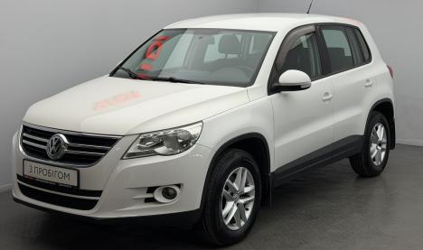Volkswagen Tiguan Volkswagen Tiguan 200 к.с.