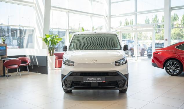Toyota PROACE CITY Business Business 102 л.с.