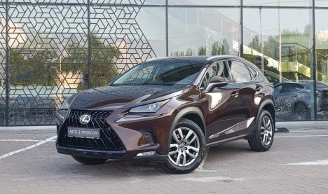 Lexus NX200