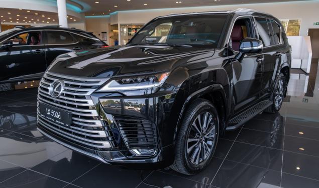 Lexus LX500d Luxury Luxury 299 л.с.