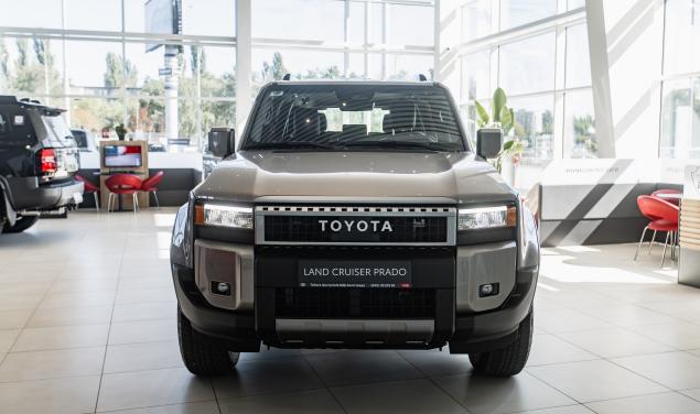Toyota LAND CRUISER PRADO Elegance