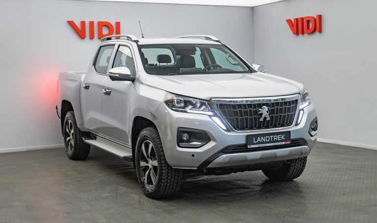Peugeot LANDTREK Peugeot LANDTREK 210 л.с.