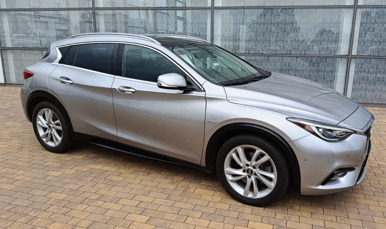 INFINITI QX30 INFINITI QX30 211 к.с.