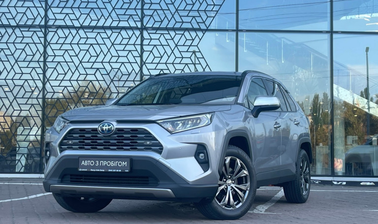 Toyota RAV4 Toyota RAV4 222 к.с.