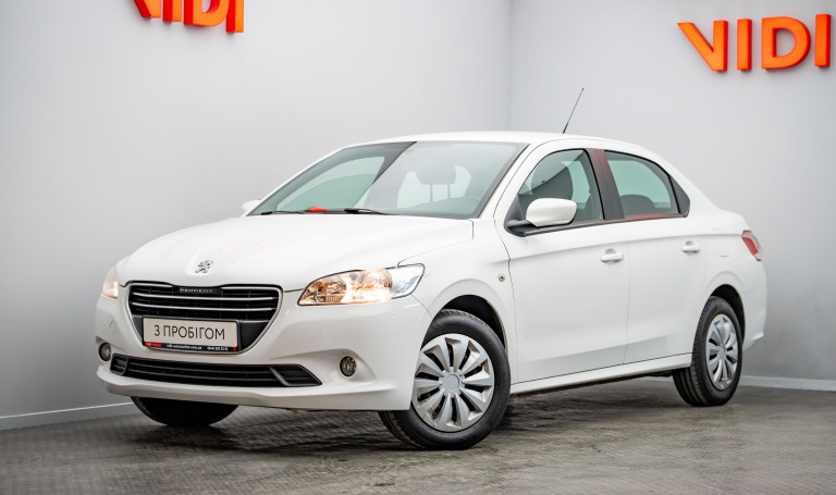 Peugeot 301