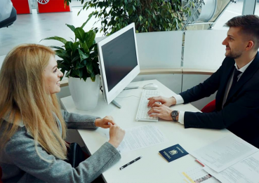 Реєстрація нового авто безпосередньо в автосалоні: міф чи реальність?