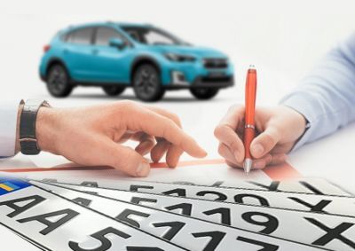 Перша реєстрація нового автомобіля SUBARU в автосалоні
