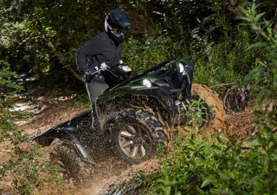 test-rajd-grizzly-700-eps-se