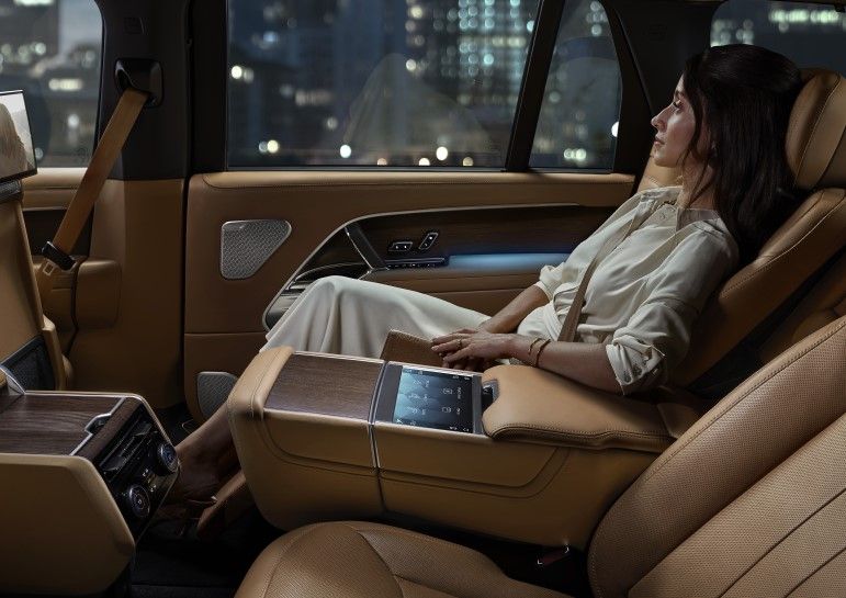 770_RR_22MY_29_LWB_Interior_261021_022.jpg