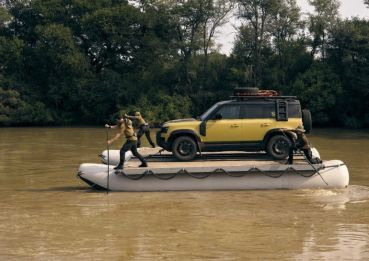 770_DEFENDER TROPHY_1.jpg