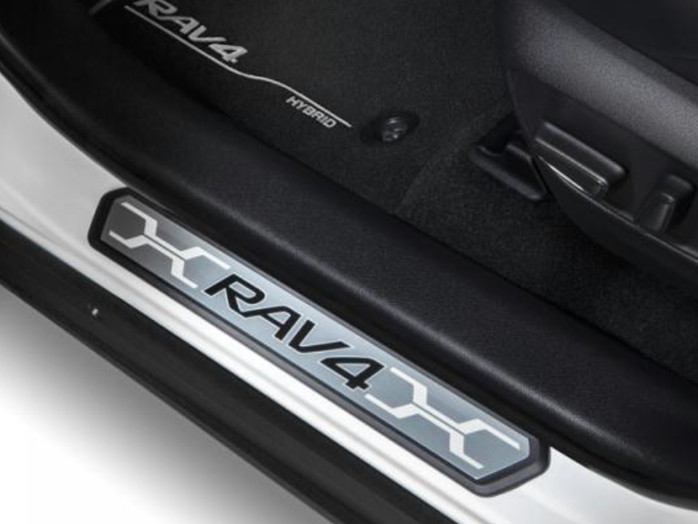 Накладки порогів (к-кт) з логотипом Rav4 (TOYOTA) (24885)