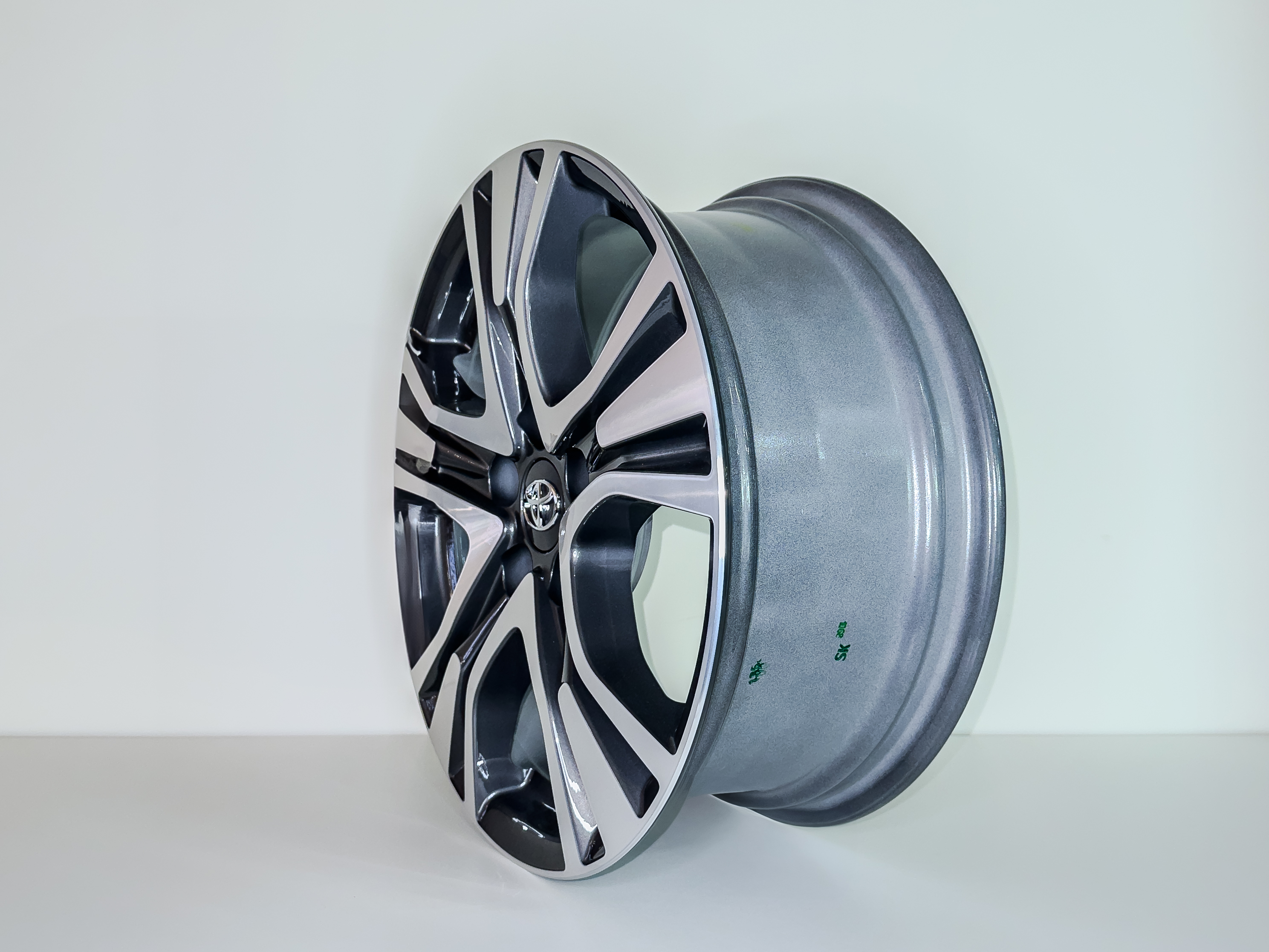 Диск колісний 17" RAV4 Poseidon (TOYOTA) (33530)